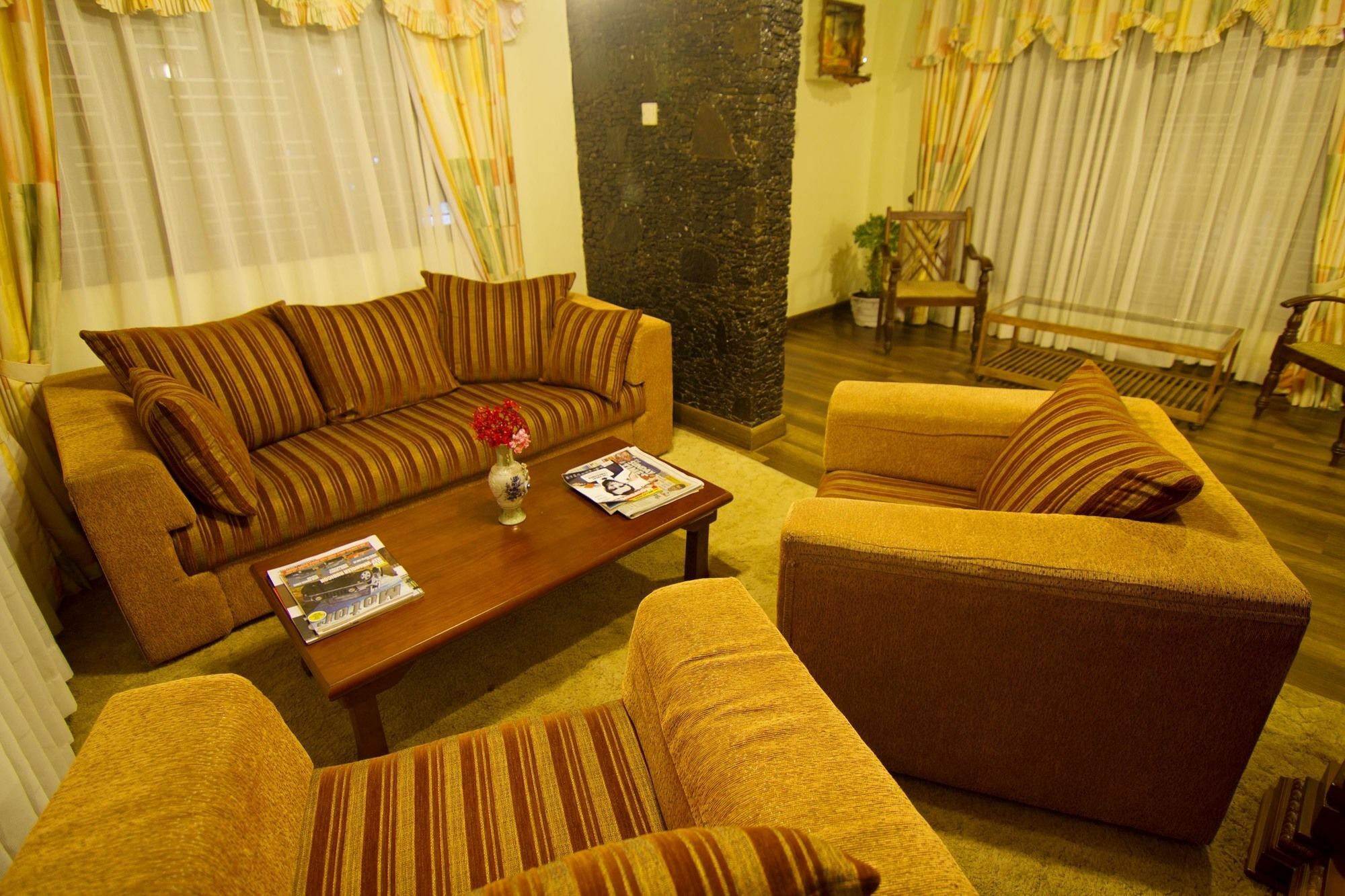 Serene Bungalow Nuwara Eliya Bagian luar foto